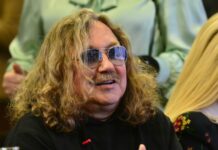 Игорь Николаев в Москве под наблюдением врачей при поддержке Юлии Проскуряковой igor nikolaev v moskve pod nablyudeniem vrachej pri podderzhke yulii proskuryakovoj-onlymainnews-ru-174287974100-0