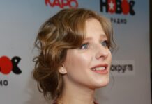 Лиза Арзамасова и Илья Авербух завершили незабываемый отдых в солнечном Бодруме liza arzamasova i ilya averbuh zavershili nezabyvaemyj otdyh v solnechnom bodrume-onlymainnews-ru-174285793900-0