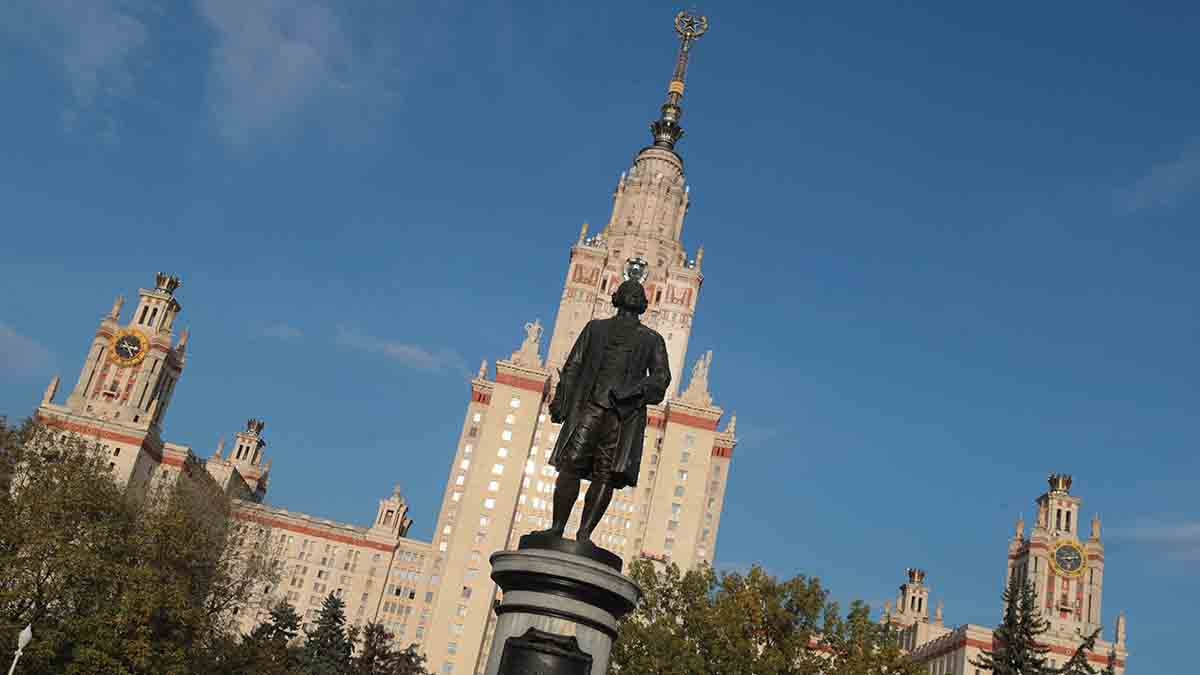 Новые правила приема в вузы вступили в силу с 1 марта в России