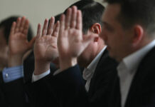 Павел Крашенинников и Владимир Слатинов о модернизации системы выборов мэров pavel krasheninnikov i vladimir slatinov o modernizaczii sistemy vyborov merov-onlymainnews-ru-174305260600-0