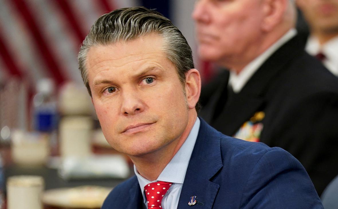 Пит Хегсет (Kent Nishimura / Reuters)