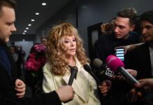 Подписчики в восторге от нового образа Аллы Пугачевой podpischiki v vostorge ot novogo obraza ally pugachevoj-onlymainnews-ru-174163624600-0