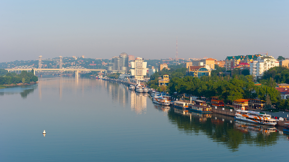 Режим ЧС ввели в Ростове-на-Дону и районах области после атак дронов ВСУ