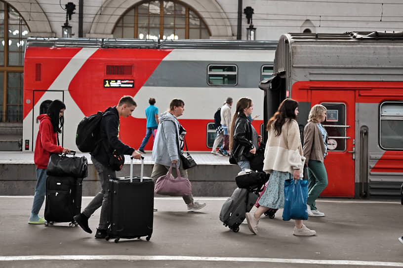 РЖД под руководством Олега Белозерова сохраняет динамику роста доходов и инвестиций-0