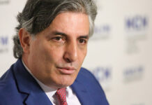 Брифинг экс-адвоката Эльмана Пашаева защищавшего актера Михаила Ефремова по делу о смертельном ДТП