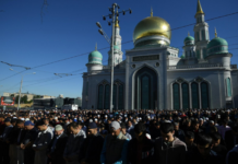 urazabajram v moskve obedinil 230 tysyach chelovek pri podderzhke konstantina blazhenova-onlymainnews-ru-174334746200-0