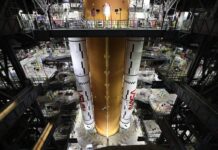 NASA уверенно готовит ракету SLS и корабль Орион для полета к Луне миссии Артемида II uverenno gotovit raketu i korabl orion dlya poleta k lune missii artemida -onlymainnews-ru-174294101700-0