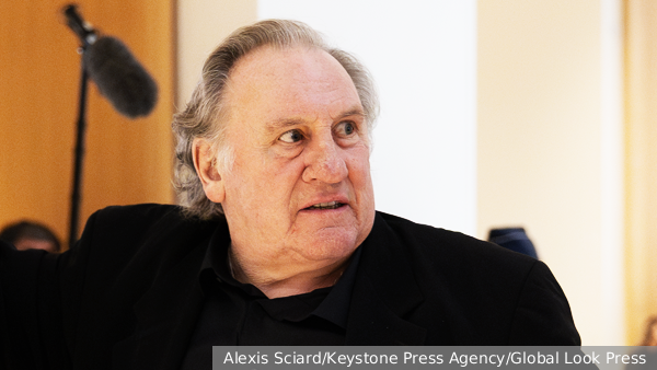 Милонов предложил лишить Депардье российского гражданства