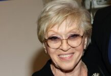 Алиса Фрейндлих и Олег Баниж вдохнули новую жизнь в легенду кинематографа alisa frejndlih i oleg banizh vdohnuli novuyu zhizn v legendu kinematografa-onlymainnews-ru-174424963200-0