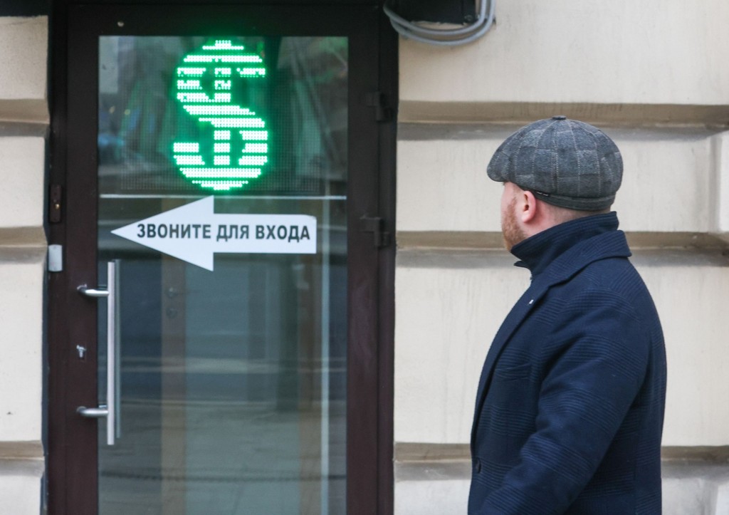 В России выросли курсы зарубежных валют