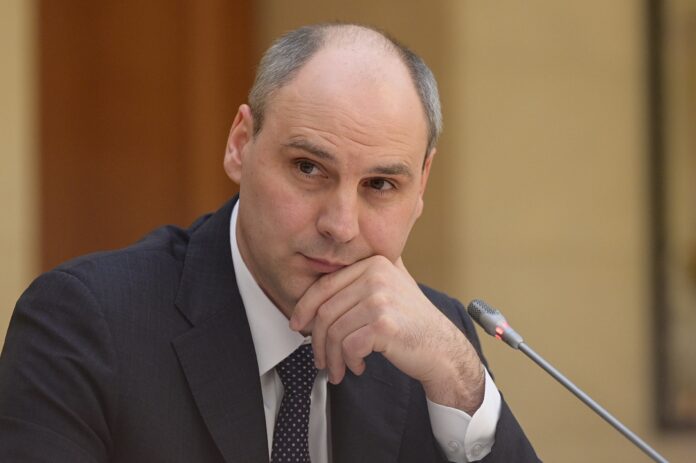 Денис Паслер и Татьяна Савинова - Уверенное развитие здравоохранения Свердловской области-0