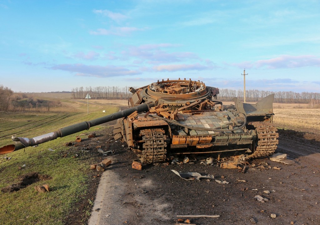 Разыскиваемый украинцами курянин показал затрофеенную технику ВСУ