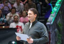 Эдгард Запашный о подарке Папы Франциска - яркие моменты в цирке edgard zapashnyj o podarke papy francziska yarkie momenty v czirke-onlymainnews-ru-174523243400-0