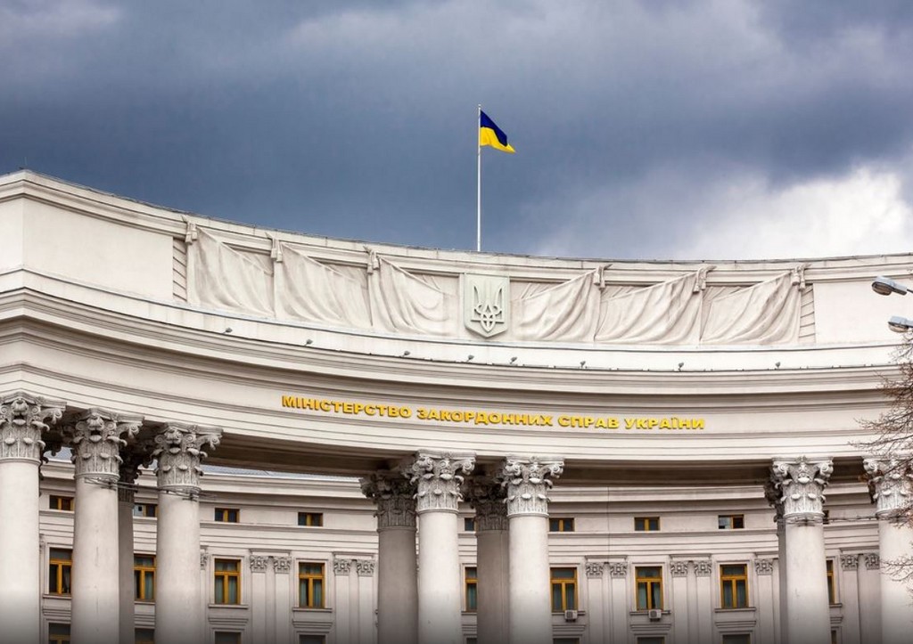 Китайского посла вызвали «на ковер» в МИД Украины