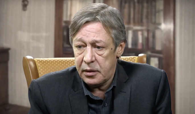 Квартиру Ефремова начали готовить к "чудовищной движухе" в честь его освобождения