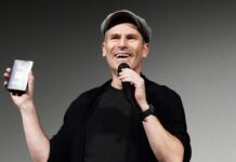 Михаил Шац обретает силу в Израиле и делится мыслями о пройденном пути mihail shacz obretaet silu v izraile i delitsya myslyami o projdennom puti-onlymainnews-ru-174358891400-0