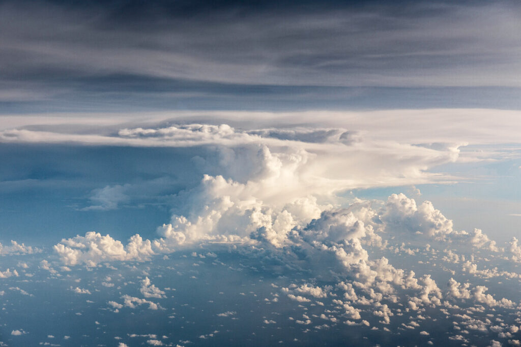 море облаков