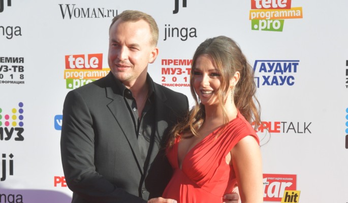 Нюша дала сыну необычное имя