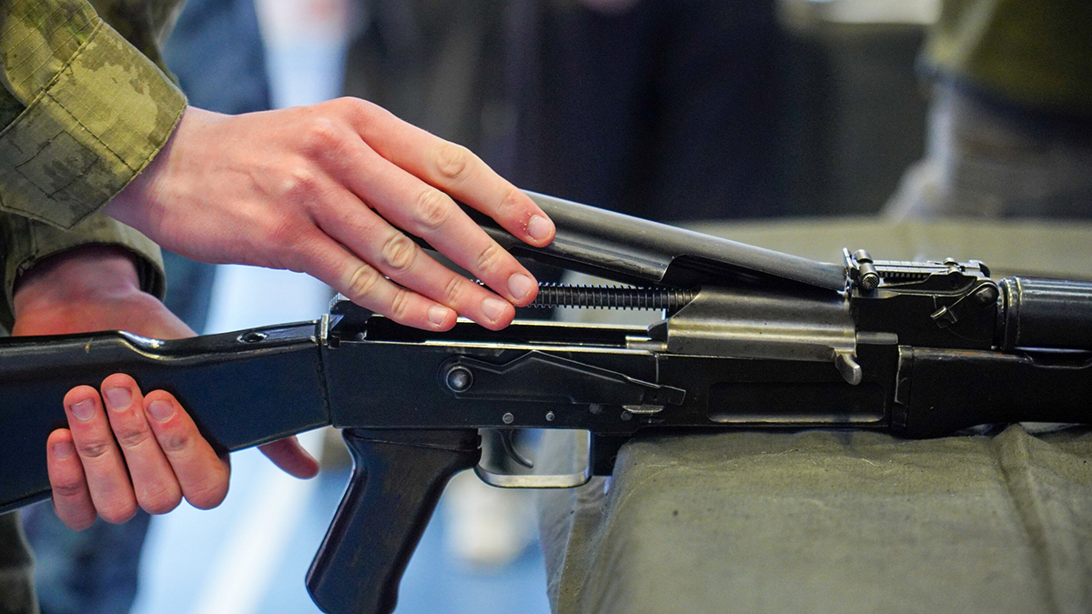 Baza: Почти 100 военных «СОЧ» попытались сбежать из воинской части в Краснодаре