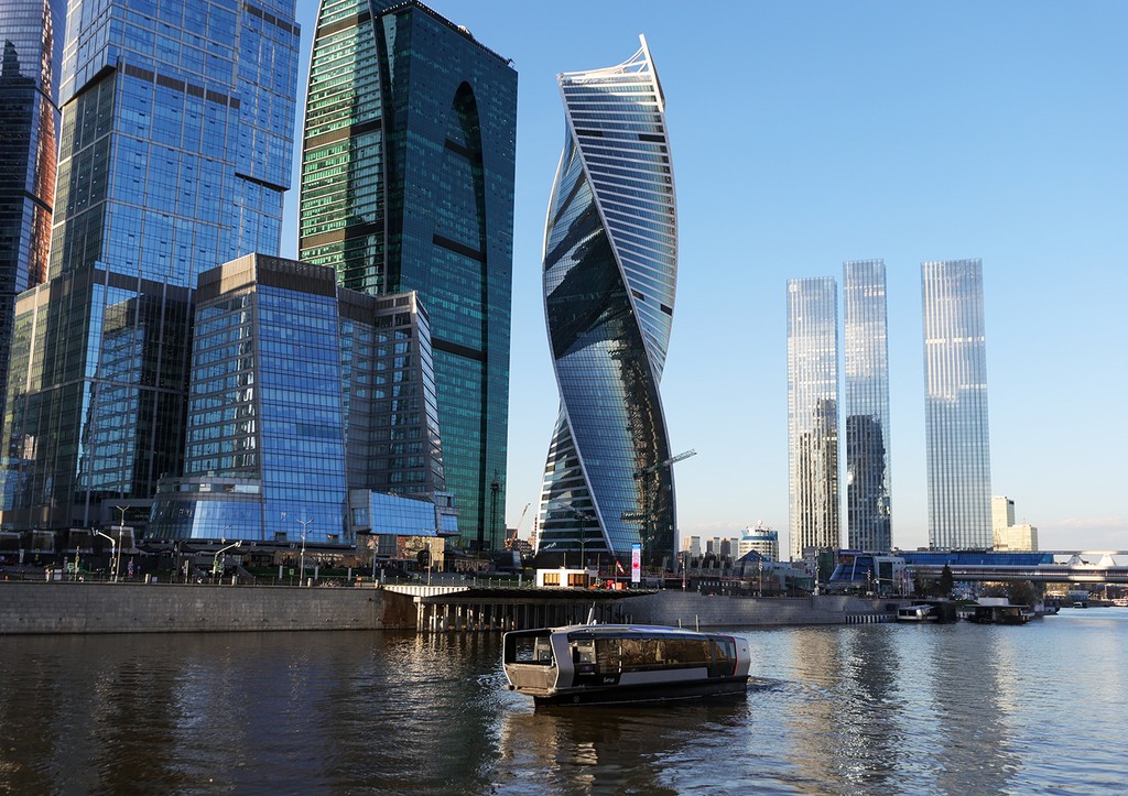 Частые ливни и жара до +25? Погода в Москве в майские праздники: чего ждать