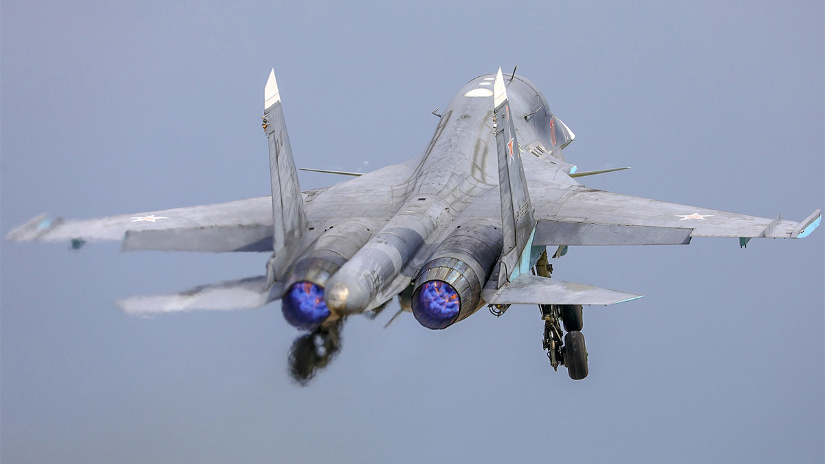 В Сети появилось видео сброса двух ФАБ-3000 бомбардировщиком Су-34