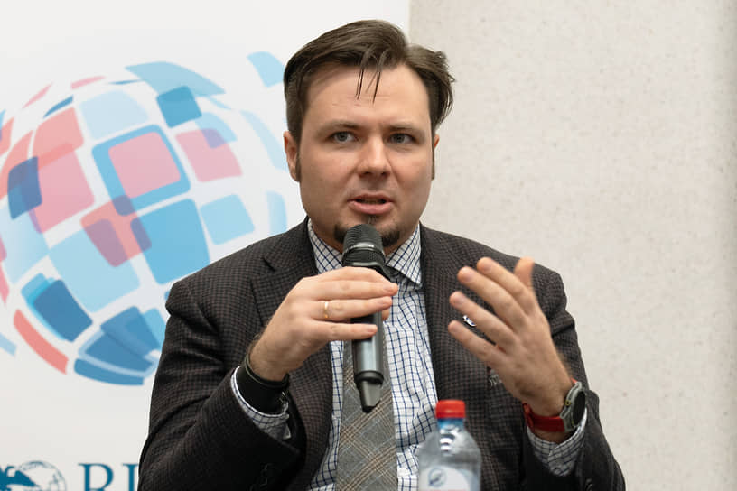 Эксперт ИМЭМО Дмитрий Стефанович