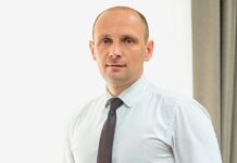 Сергей Котляров возглавит Курск после отставки Игоря Куцака sergej kotlyarov vozglavit kursk posle otstavki igorya kuczaka-onlymainnews-ru-174427182300-0