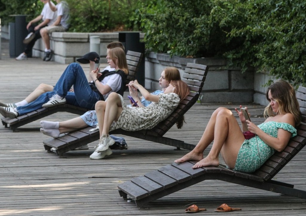 Вильфанд рассказал об «июньской и небывалой» погоде в ближайшие дни