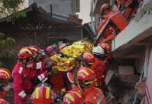 Associated Press сообщает о солидарности в Мьянме после землетрясения soobshhaet o solidarnosti v myanme posle zemletryaseniya-onlymainnews-ru-174366392200-0