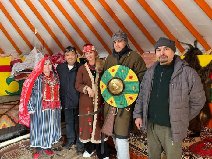 Свердловские и челябинские предприниматели раскрывают потенциал агротуризма с Никольской слободой и Семейным подворьем-0