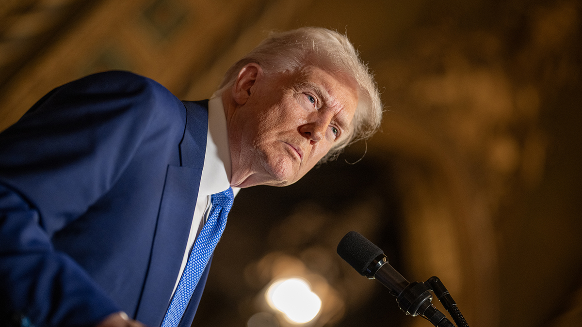 Трамп: С Путиным дело иметь легче, чем с Зеленским