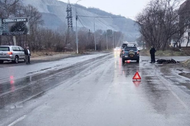 Пьяный мотоциклист без прав и шлема спровоцировал ДТП в Дальнегорске Полиция Приморья