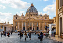 Ватикан готовится к конклаву, и Сикстинская капелла станет местом события vatikan gotovitsya k konklavu i sikstinskaya kapella stanet mestom sobytiya-onlymainnews-ru-174583324300-0