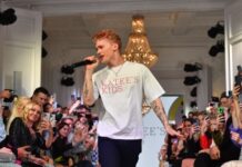 Даня Милохин в Тбилиси рассказал об инциденте и поддержке отца danya milohin v tbilisi rasskazal ob inczidente i podderzhke otcza-onlymainnews-ru-174648978300-0