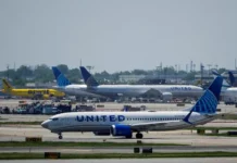 United Airlines и KLM обеспечили безопасность Boeing 777-222 при устранении неполадок i obespechili bezopasnost 777222 pri ustranenii nepoladok-onlymainnews-ru-174835667300-0