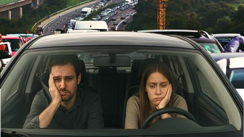 Остановка Крымского моста пришлась на пик трафика