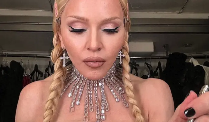 66-летнюю Мадонну перестали узнавать после пережитого большого горя