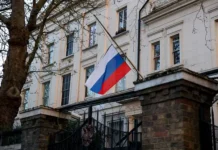 Россия заявила о давлении Кира Стармера и Макрона на переговоры по Украине rossiya zayavila o davlenii kira starmera i makrona na peregovory po ukraine-onlymainnews-ru-174741658200-0