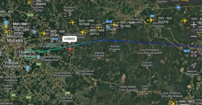 В московском аэропорту ввели план «Ковер»: онлайн-репортаж | Источник: flightradar24.com