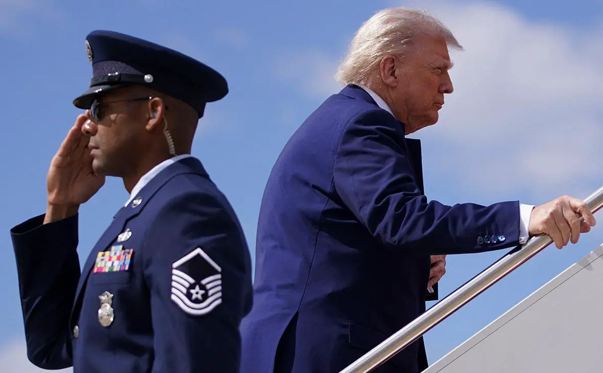 Дональд Трамп (Nathan Howard / Reuters)