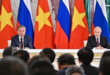 Владимир Путин и То Лам укрепляют партнёрство России и Вьетнама в экономике и образовании vladimir putin i to lam ukreplyayut partnyorstvo rossii i vetnama v ekonomike i obrazovanii-onlymainnews-ru-174689818200-0