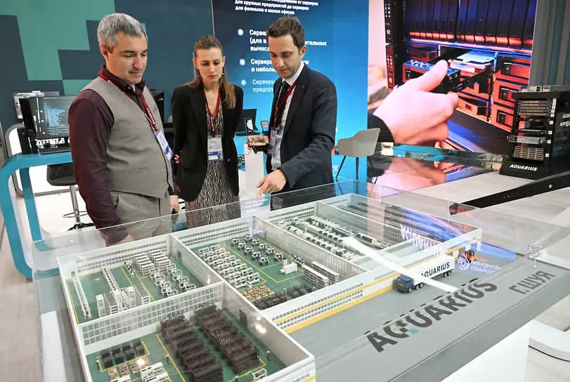 Аквариус и Сбер строят уверенное партнерство в IT-индустрии с Калининым-0