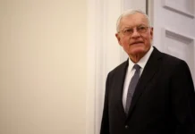 Дональд Трамп и Кит Келлог раскрыли детали тайных переговоров России и Украины donald tramp i kit kellog raskryli detali tajnyh peregovorov rossii i ukrainy-onlymainnews-ru-174874545500-0