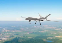 Игорь Кобзев объявил о награждении героев Иркутской области за атаку на FPV-дроны ВСУ igor kobzev obyavil o nagrazhdenii geroev irkutskoj oblasti za ataku na drony vsu-onlymainnews-ru-174885076800-0