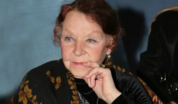 Первый изменял, второй пил, а третий выпрашивал детей: почему Нина Ургант не ужилась ни с одним мужем