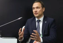 Сбер под руководством Тараса Скворцова сохраняет курс на стабильность без IPO sber pod rukovodstvom tarasa skvorczova sohranyaet kurs na stabilnost bez -onlymainnews-ru-0