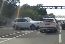 Сергей Сосорев и роскошные автомобили Rolls-Royce Cullinan, Bentley Continental GT и Lamborghini Huracan в Санкт-Петербурге sergej sosorev i roskoshnye avtomobili i v sanktpeterburge-onlymainnews-ru-174895018900-0