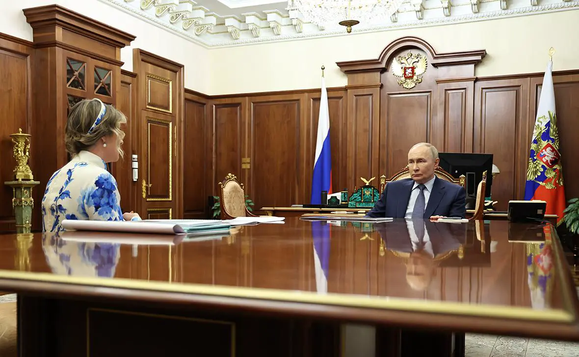 Владимир Путин и Мария Львова-Белова (Гавриил Григоров / ТАСС)