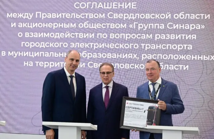 Денис Паслер и Михаил Ходоровский инициируют производство трамваев в Екатеринбурге с поддержкой ВТБ и ФРП-0