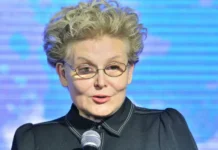 elena malysheva i mihail terepinin o vazhnosti svoevremennogo lecheniya treshhin-onlymainnews-ru-0